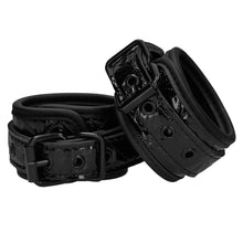 Load image into Gallery viewer, Ouch Luxury Black Hand Cuffs
