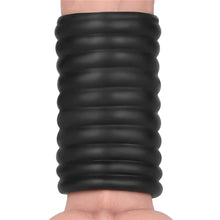 Load image into Gallery viewer, Lovetoy Wave Vibrating Penis Sleeve
