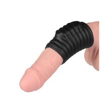Load image into Gallery viewer, Lovetoy Wave Vibrating Penis Sleeve
